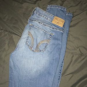 Hollister skinny jeans